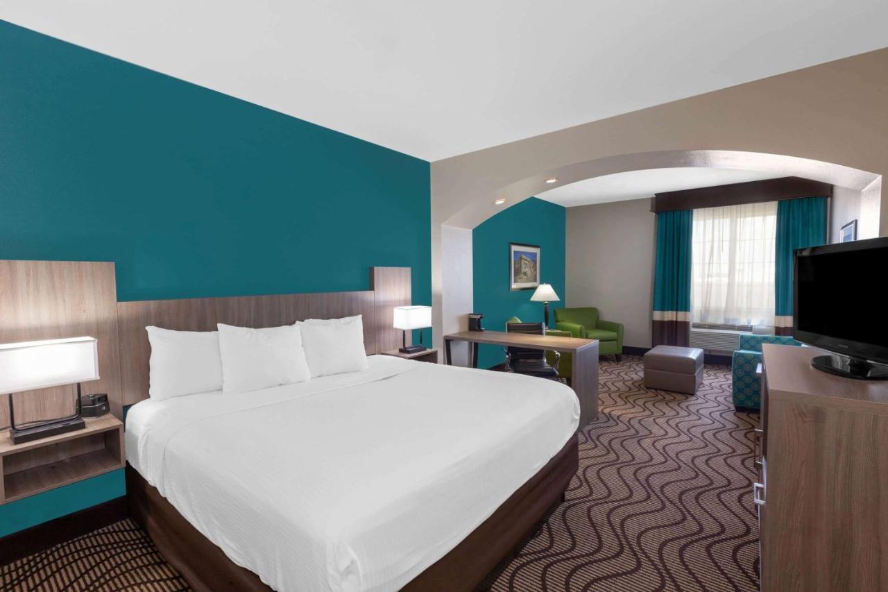 Hotel La Quinta By Wyndham Midland North Extérieur photo