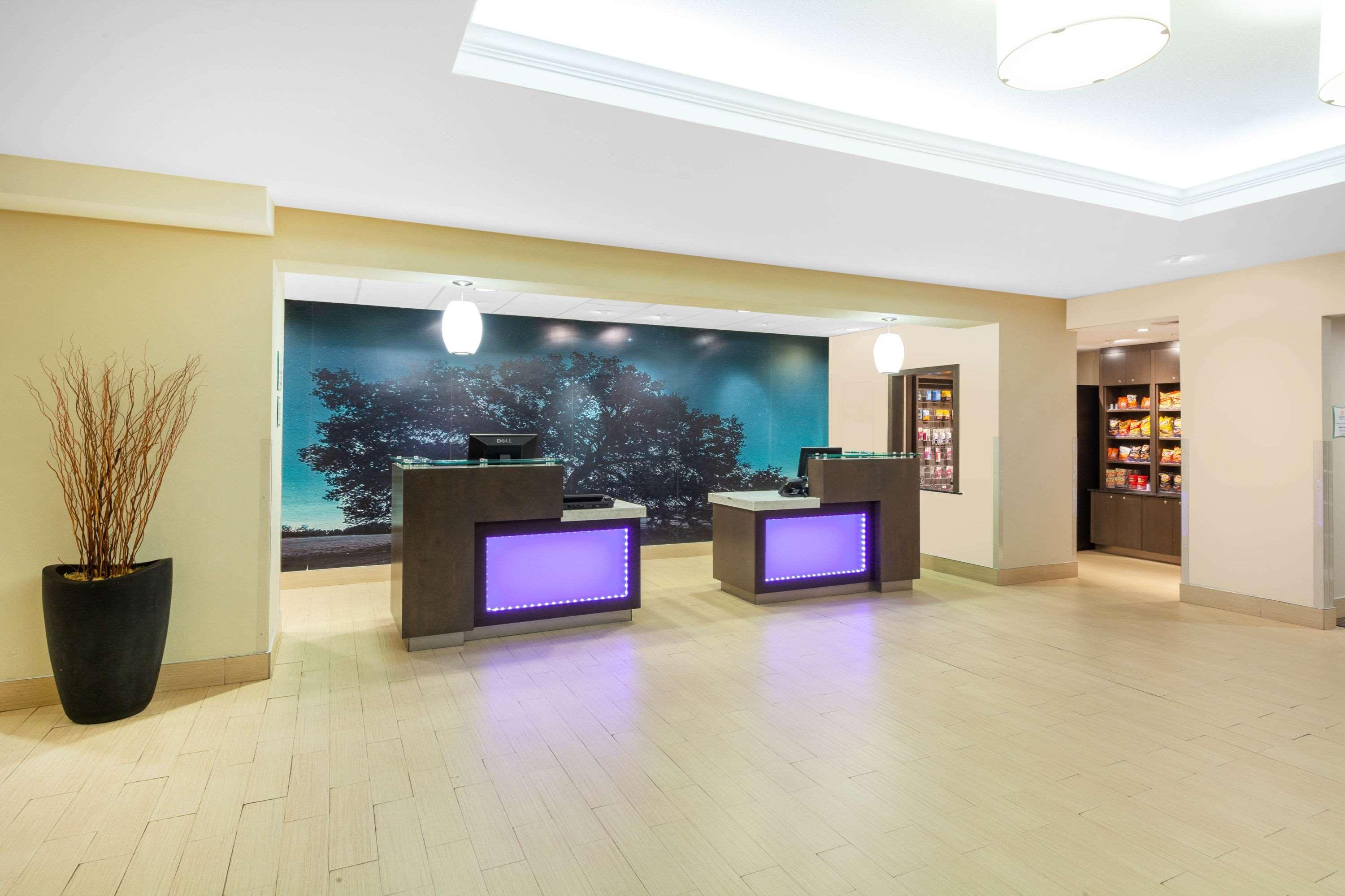 Hotel La Quinta By Wyndham Midland North Extérieur photo